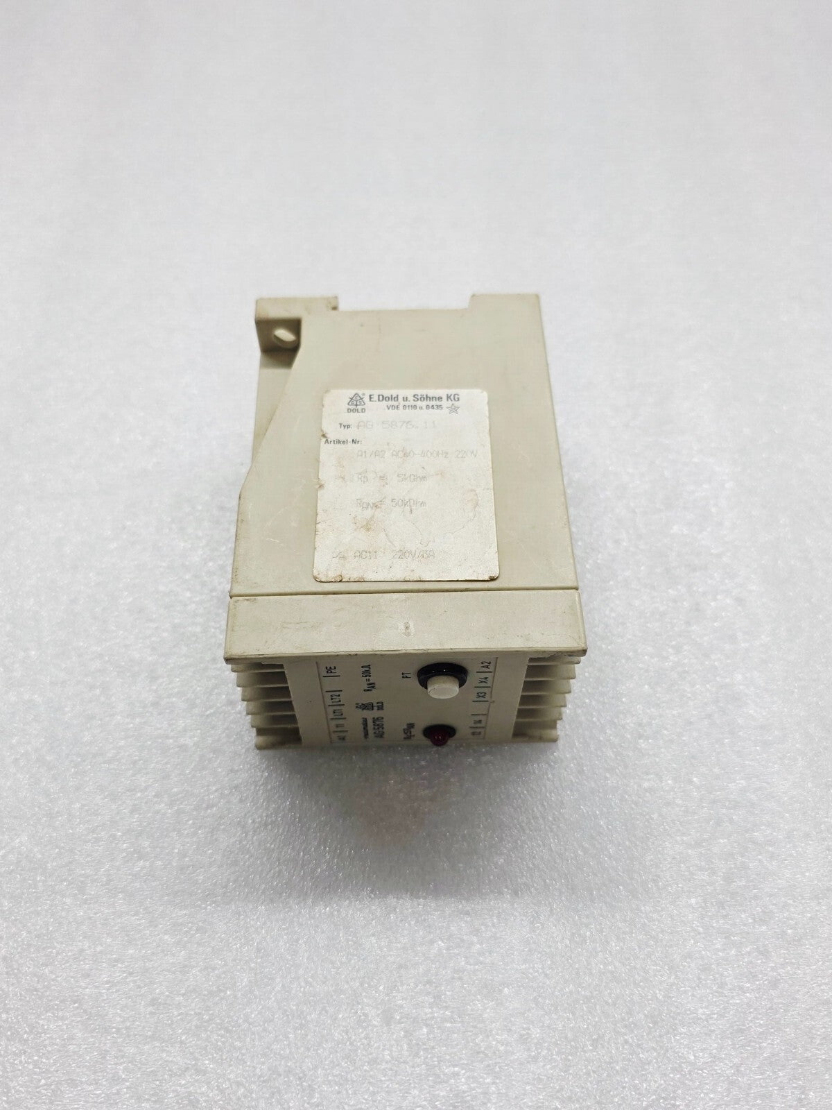 DOLD AG 5876.11 INSULATION MONITOR