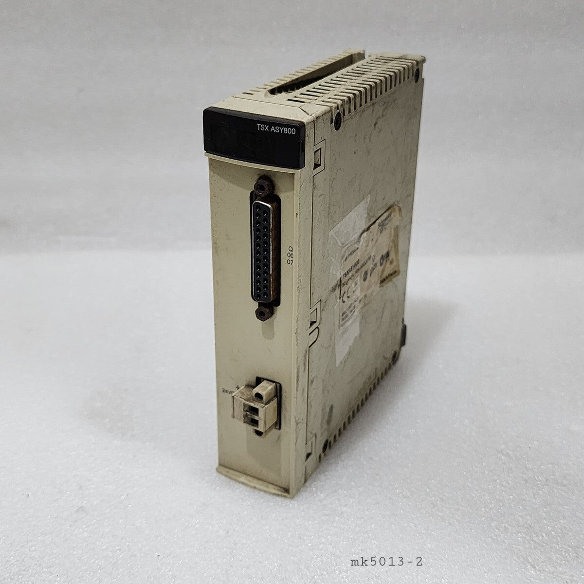 TSXASY800 8Q ANA.HL.NON ANALOG OUTPUT MODULE