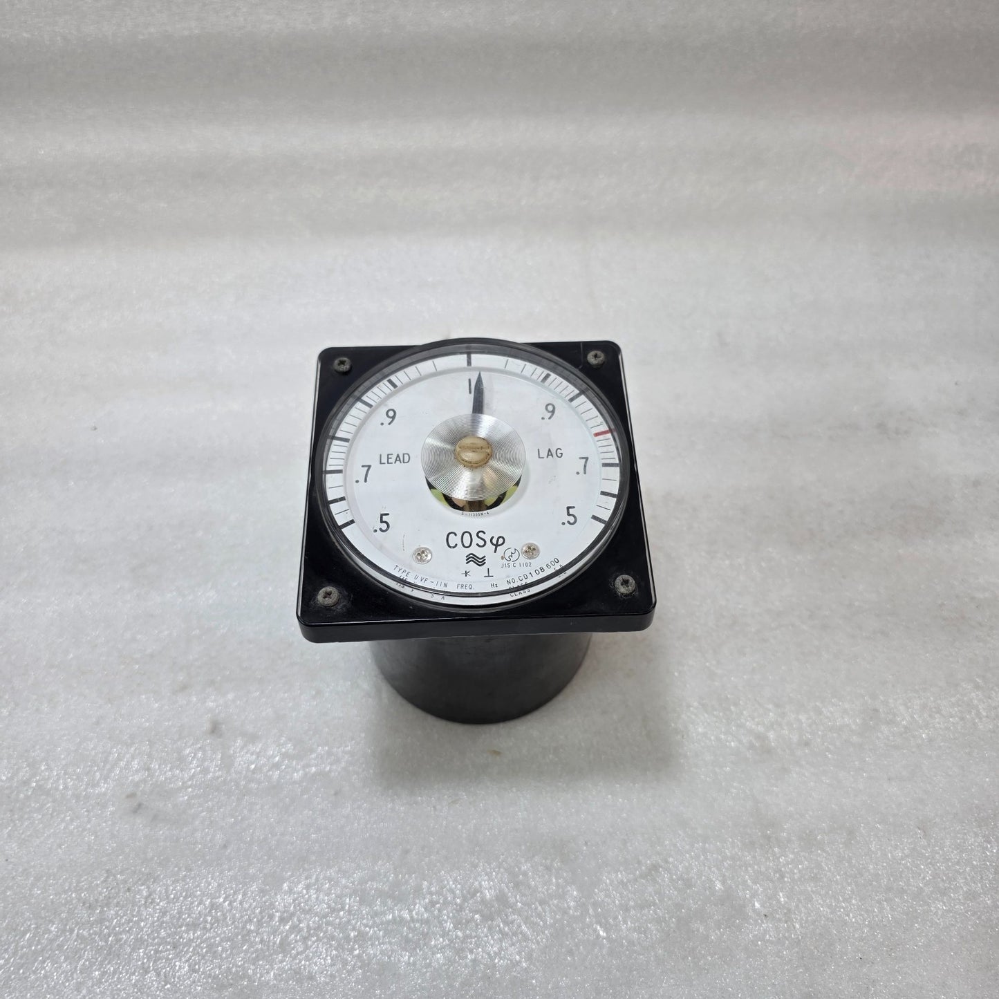 TOYO KEIKI UVF-11N ANALOG POWER FACTOR METER COSΦ 115V 5A LEAD/LAG