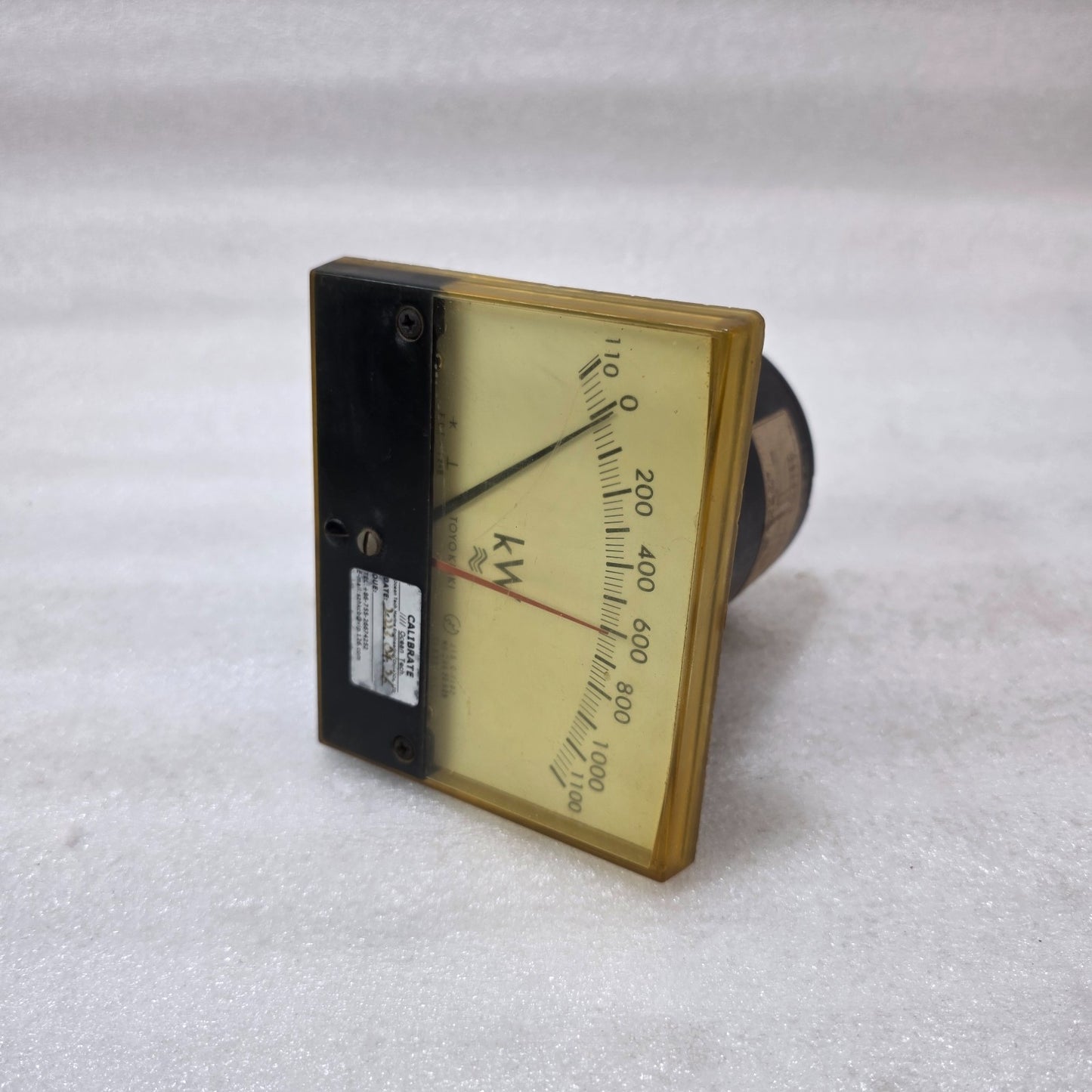 TOYO KEIKI ECF-12NB ANALOG KW METER 0–1100KW PANEL MOUNT INDUSTRIAL POWER METER