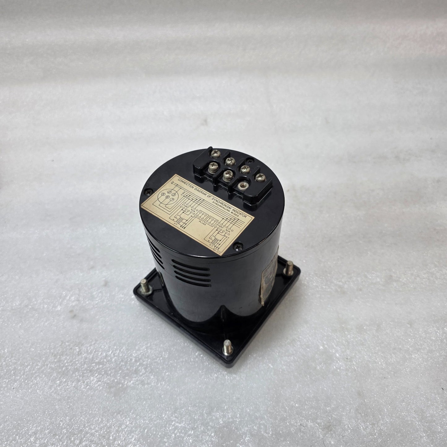 TOYO KEIKI LVF-11N SYNCHROSCOPE METER 115V 50/60HZ PANEL MOUNT ANALOG GENERATOR