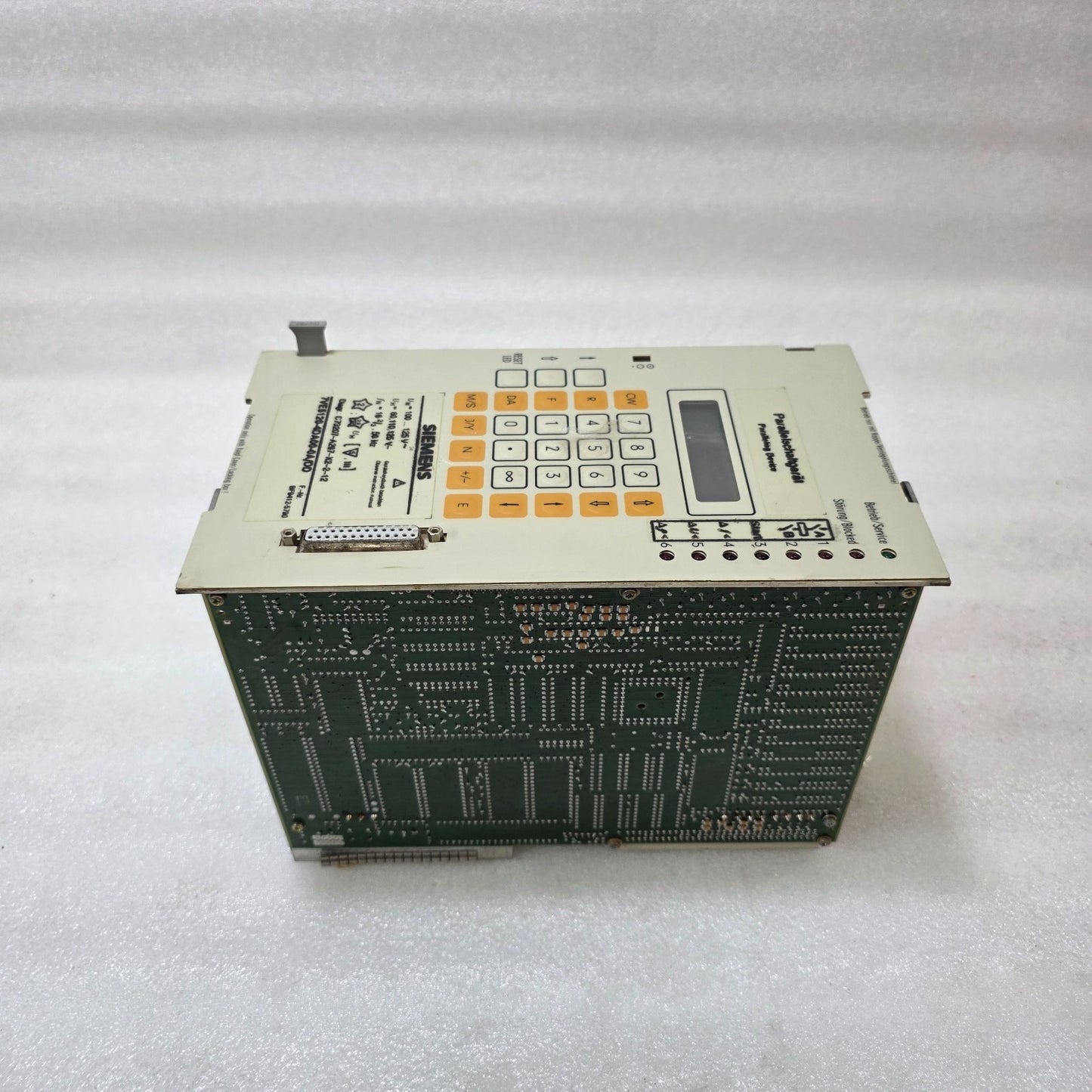 SIEMENS 7VE5120-4DA00-0A/DD PROTECTION RELAY – VOLTAGE/FREQUENCY RELAY