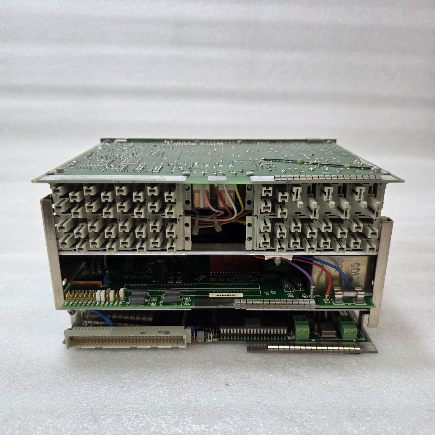 SIEMENS 7VE5120-4DA00-0A/DD PROTECTION RELAY – VOLTAGE/FREQUENCY RELAY