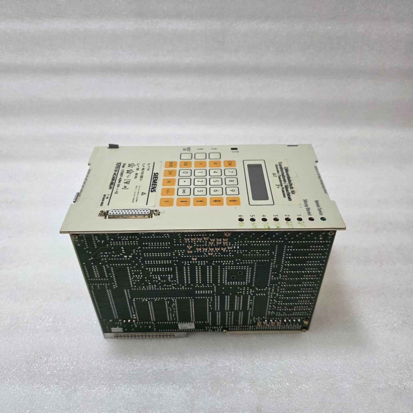 SIEMENS 7UT5131-4CA00-0B/JH TRANSFORMER DIFFERENTIAL PROTECTION RELAY – 1A