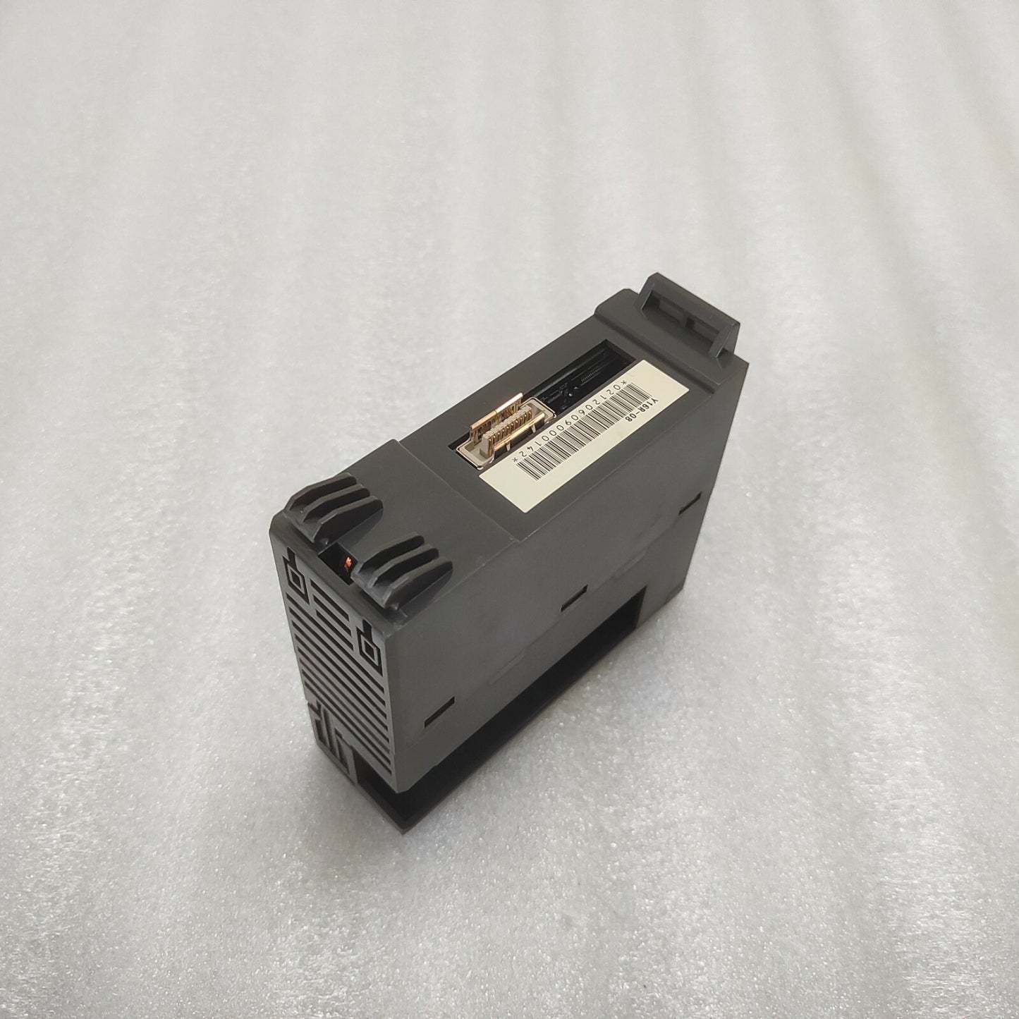 FUJI ELECTRIC NP1Y16R-08 DIGITAL INPUT MODULE