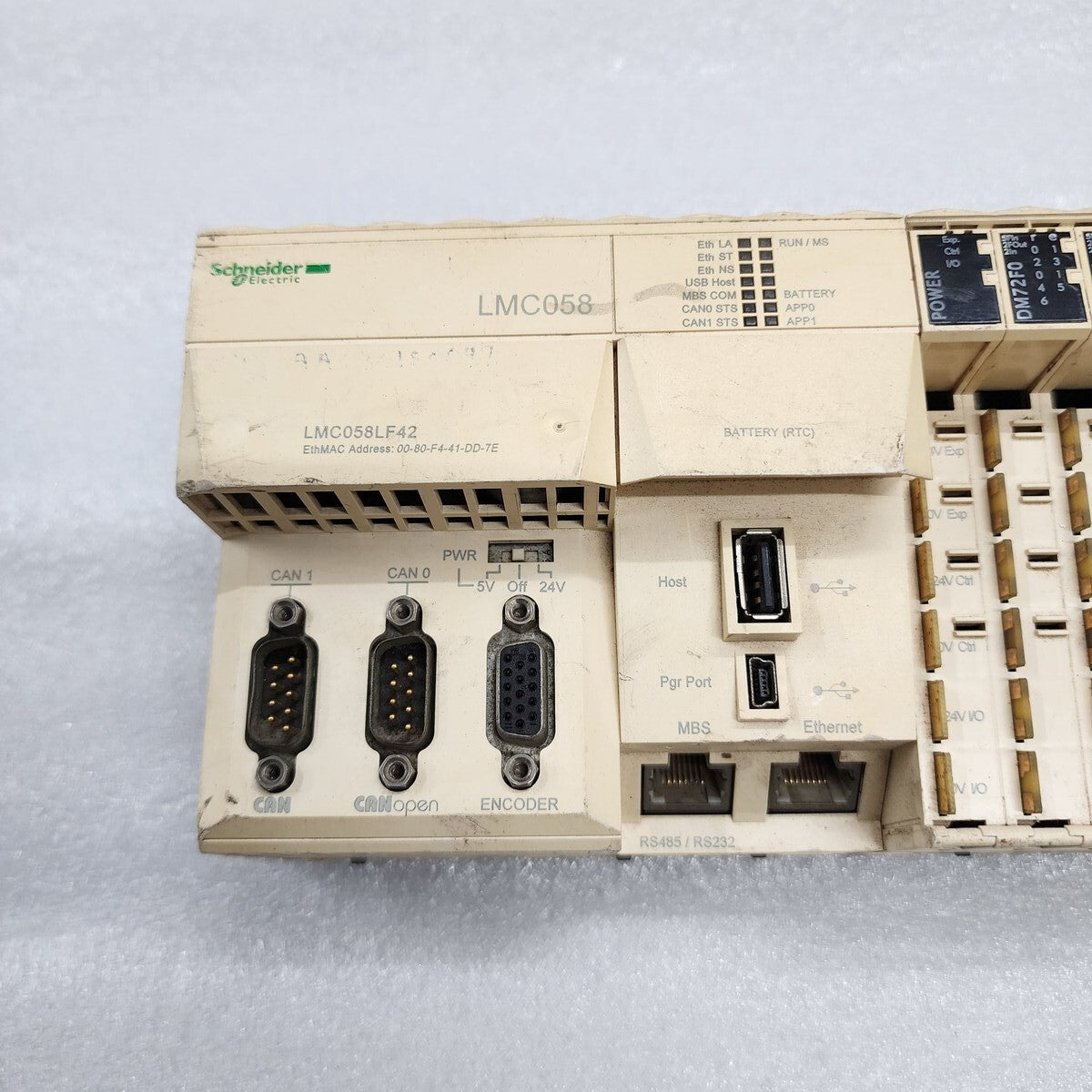 LMC058LF42 COMPACT BASE 42 I/O 24VDC LMC058 CRACK