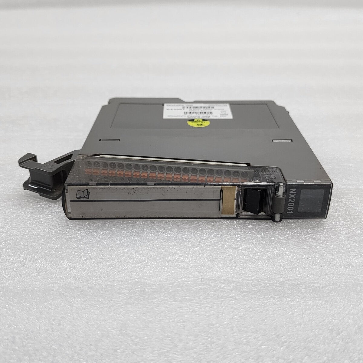 MITSUBISHI ELECTRIC NEXGENIE 7000 NX2001 16 POINT 24VDC OUTPUT 500mA SOURCE