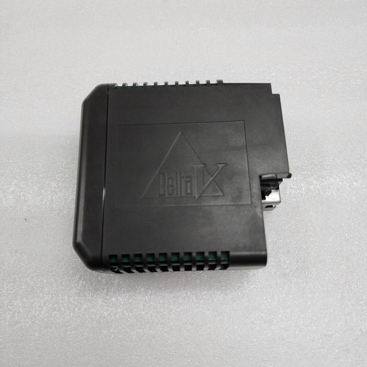 EMERSON KJ3204X1-BA1 DO 32CH 24VDC 12P3275X032