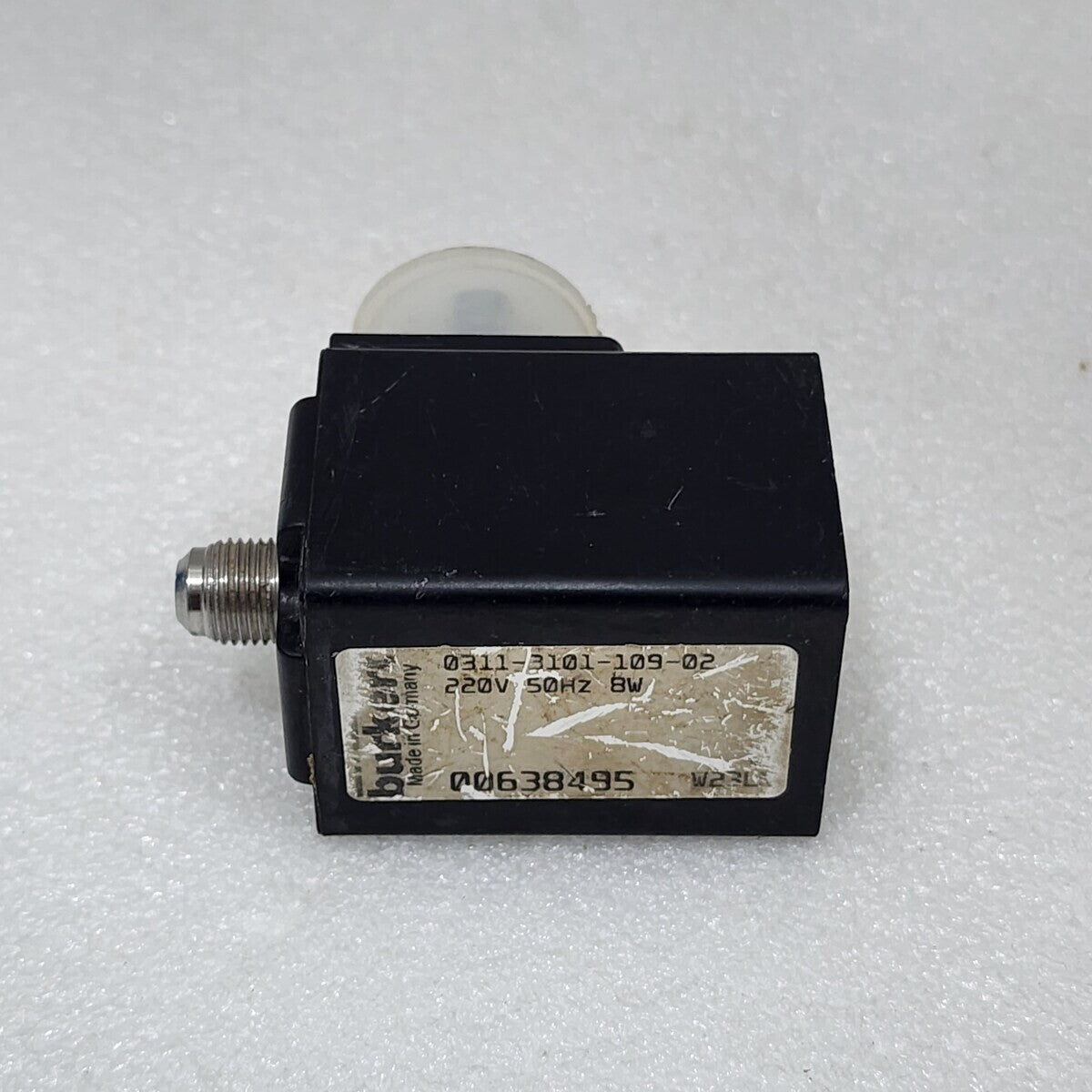BURKERT 0311-3101-109-02 DIRECT ACTING 3/2 WAY PLUNGER VALVE 00638495