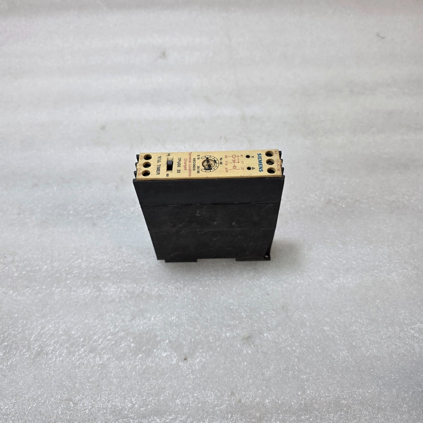 SIEMENS Y/Δ TIMER STAR-DELTA TIMER 7PU60 20 3N12