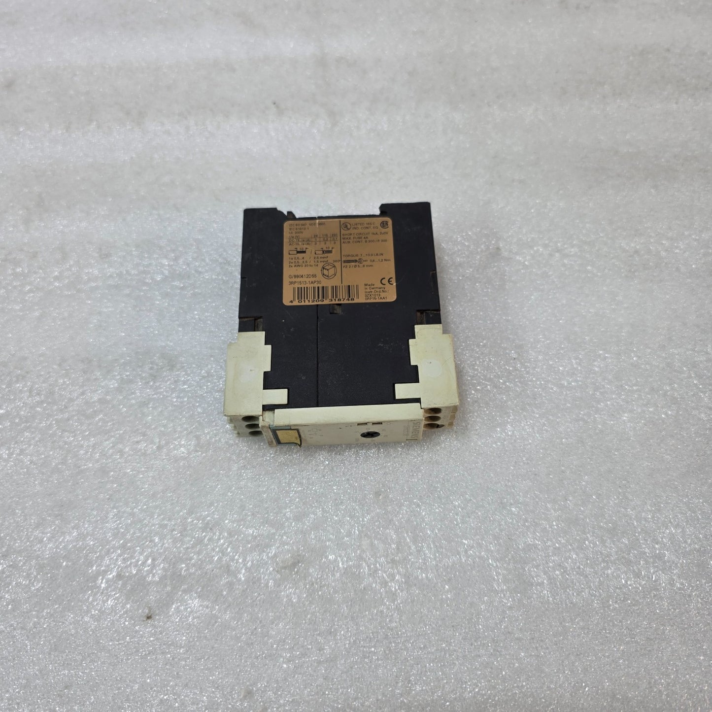 SIEMENS SIRIUS 3RP1513-1AP30 TIME RELAY ON-DELAY