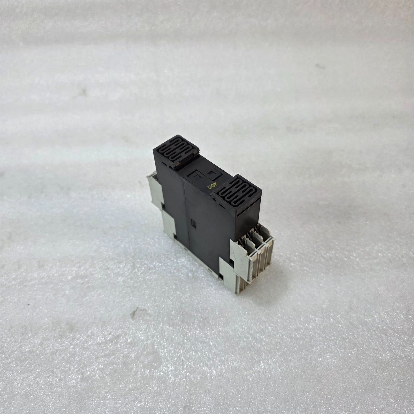 SIEMENS SIRIUS 3RS1800-1HP01 MONITORING RELAY 24–240 V AC/DC