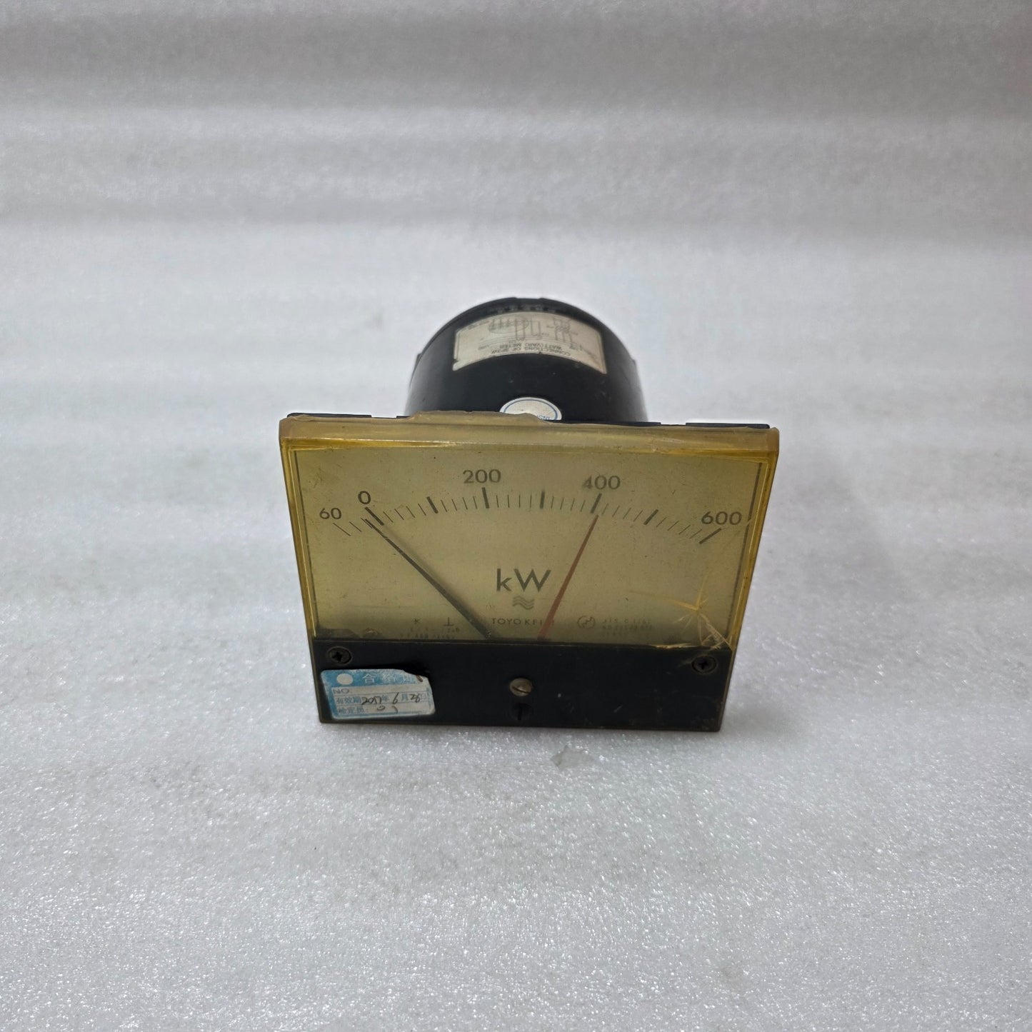 TOYO KEIKI ECF-12NB ANALOG KILOWATT METER 0–600 KW PT 460/115V CT 1000/5A PANEL
