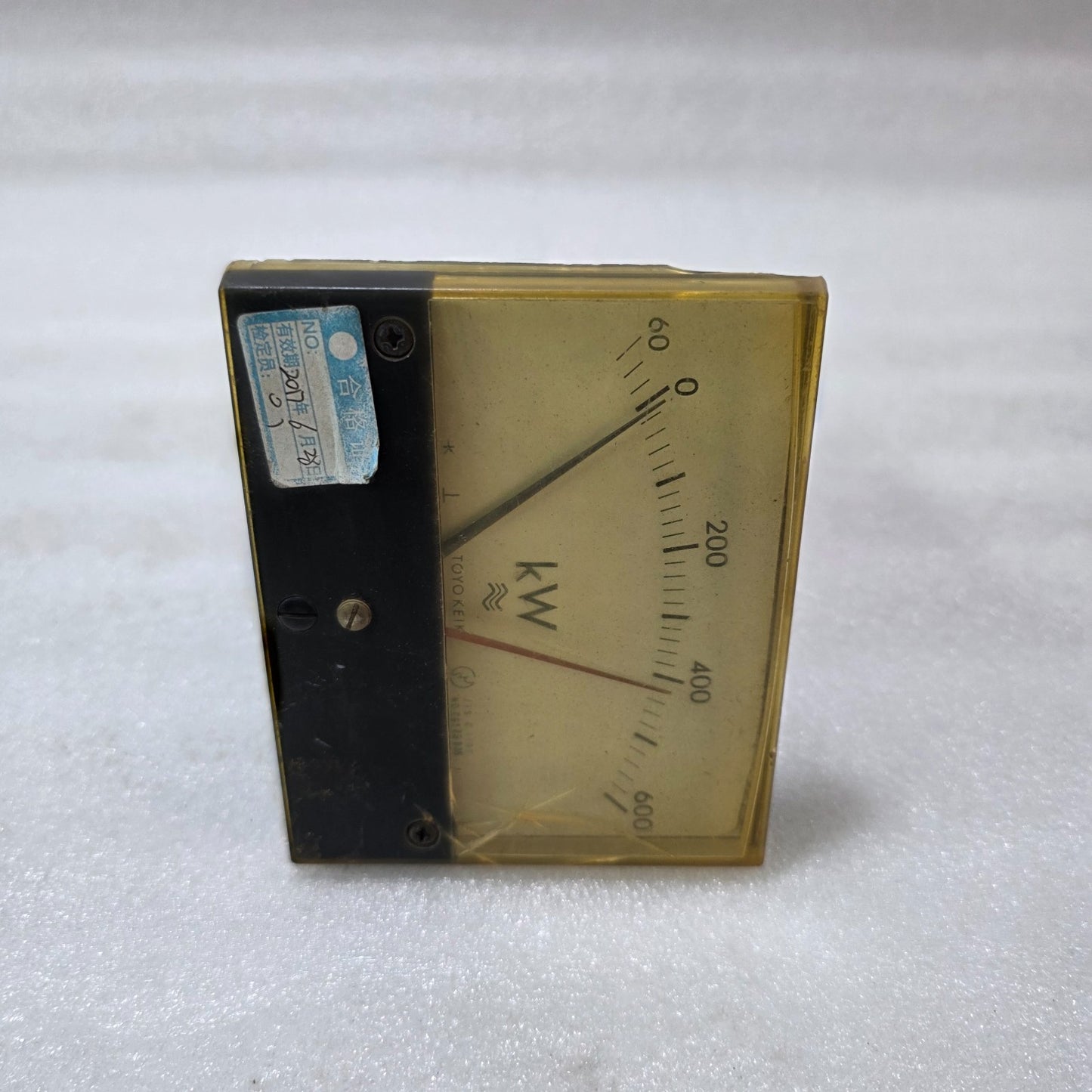 TOYO KEIKI ECF-12NB ANALOG KILOWATT METER 0–600 KW PT 460/115V CT 1000/5A PANEL