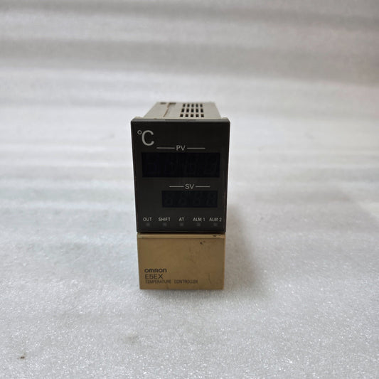 OMRON E5EX-A DIGITAL TEMPERATURE CONTROLLER – PID PROCESS CONTROLLER (100–240VAC