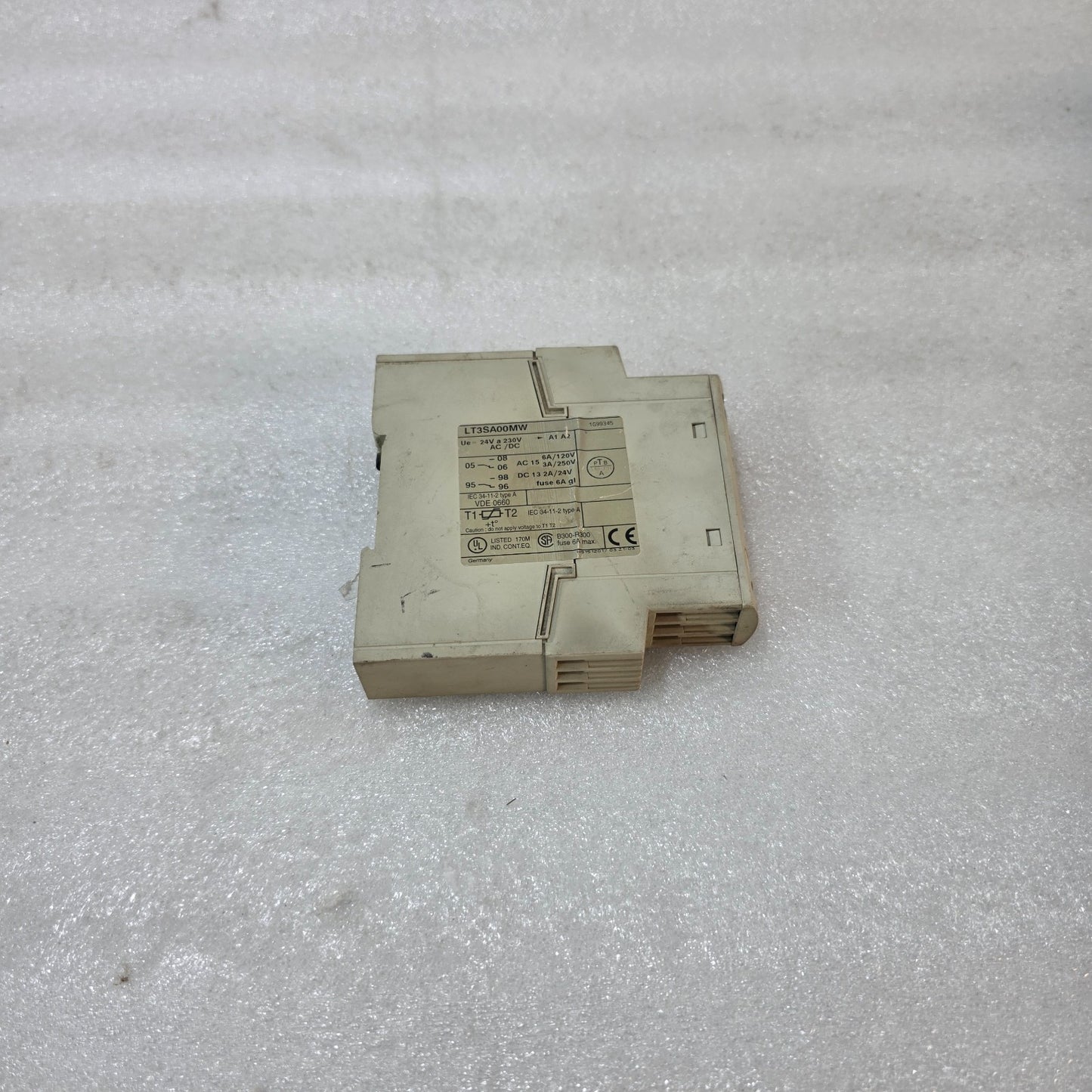 TELEMECANIQUE LT3SA00MW MOTOR THERMISTOR PROTECTION RELAY 24-230V AC/DC