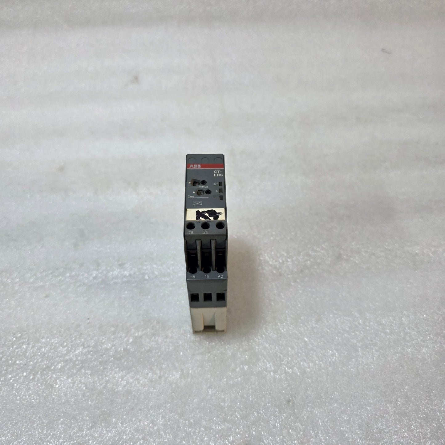 ABB CT-ERS.22 ON-DELAY TIME RELAY 1SVR630100R3300
