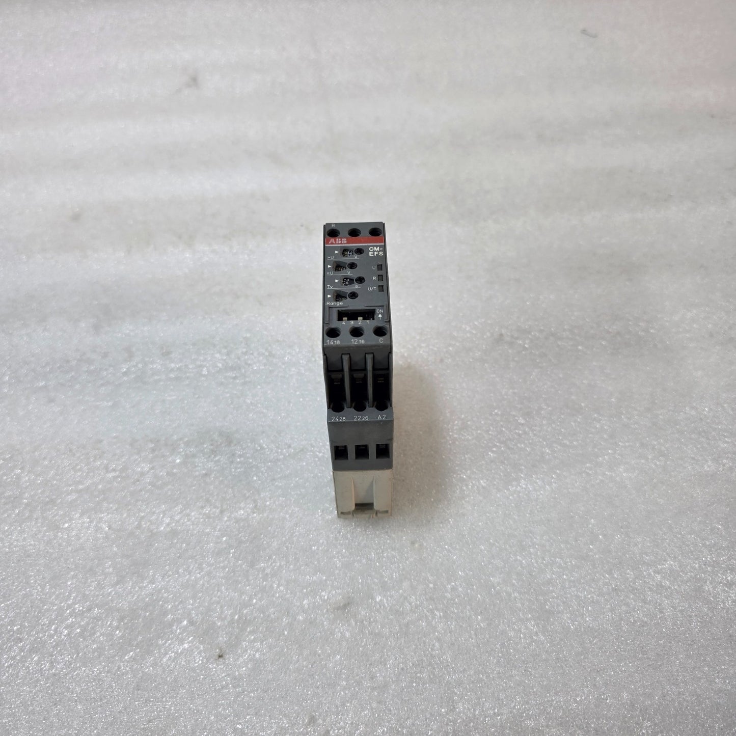 ABB CM-EFS.2 OVER & UNDER VOLTAGE MONITORING RELAY 1SVR430750R0400