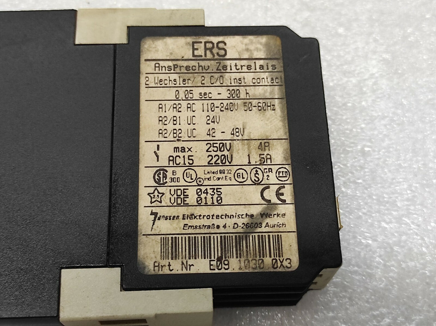 Janssen ERS Timer Relay E09 1030 0X3 110-240VAC/24V AC-DC/42-48V AC-DC 0.05S-300