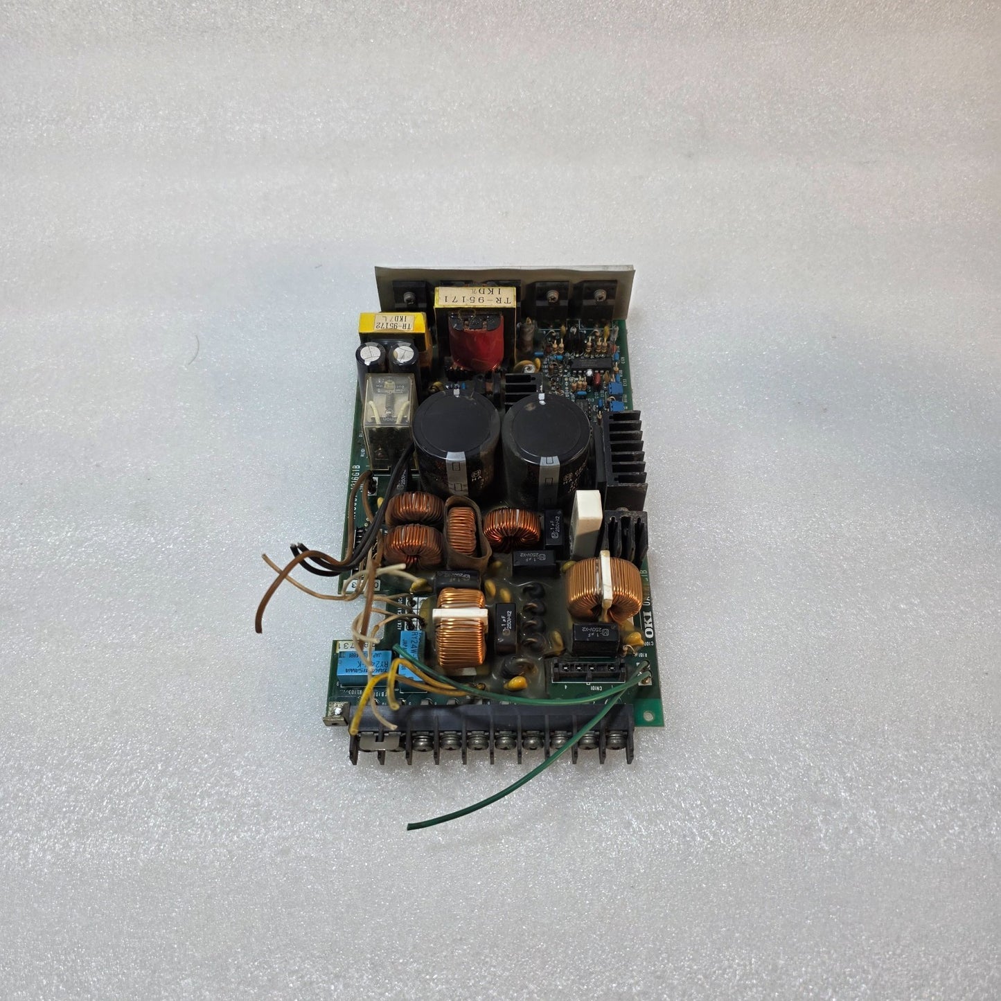 OKI AYU901-1216G1B INDUSTRIAL CONTROL PCB BOARD, +28V SUPPLY, OAREGTA SERIES