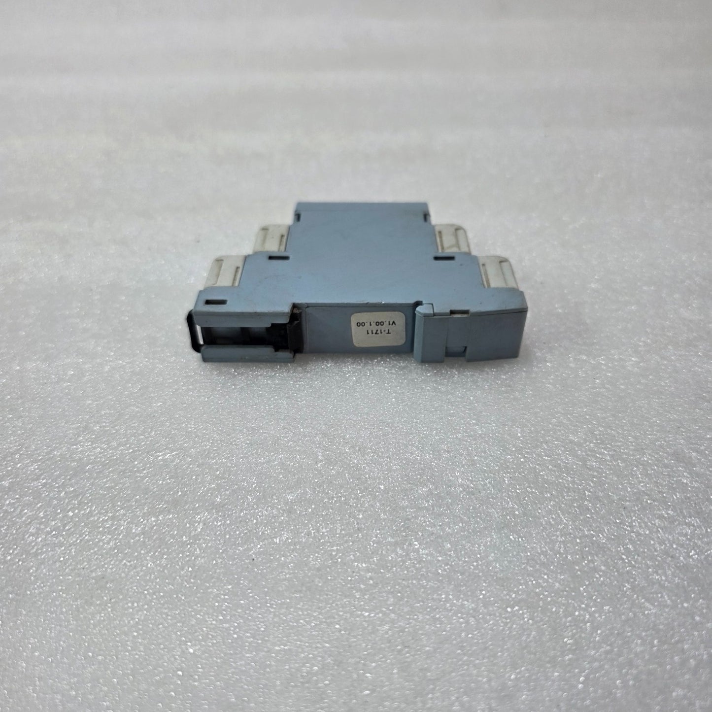 SIEMENS 7PV0723-1AZ20-0E1 MULTIFUNCTION TIMER RELAY, 12–240V AC/DC, IP20