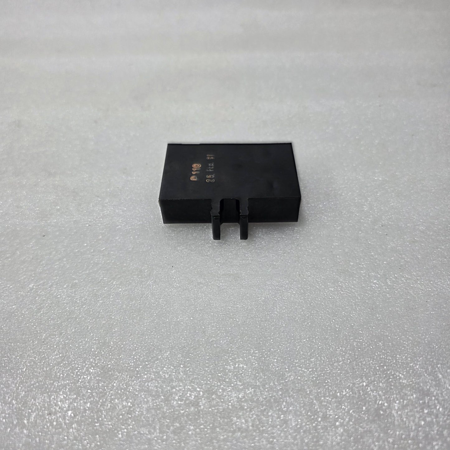 MAK 9.01.7-91.08.00-06 CONTROL RELAY MODULE 24V DC