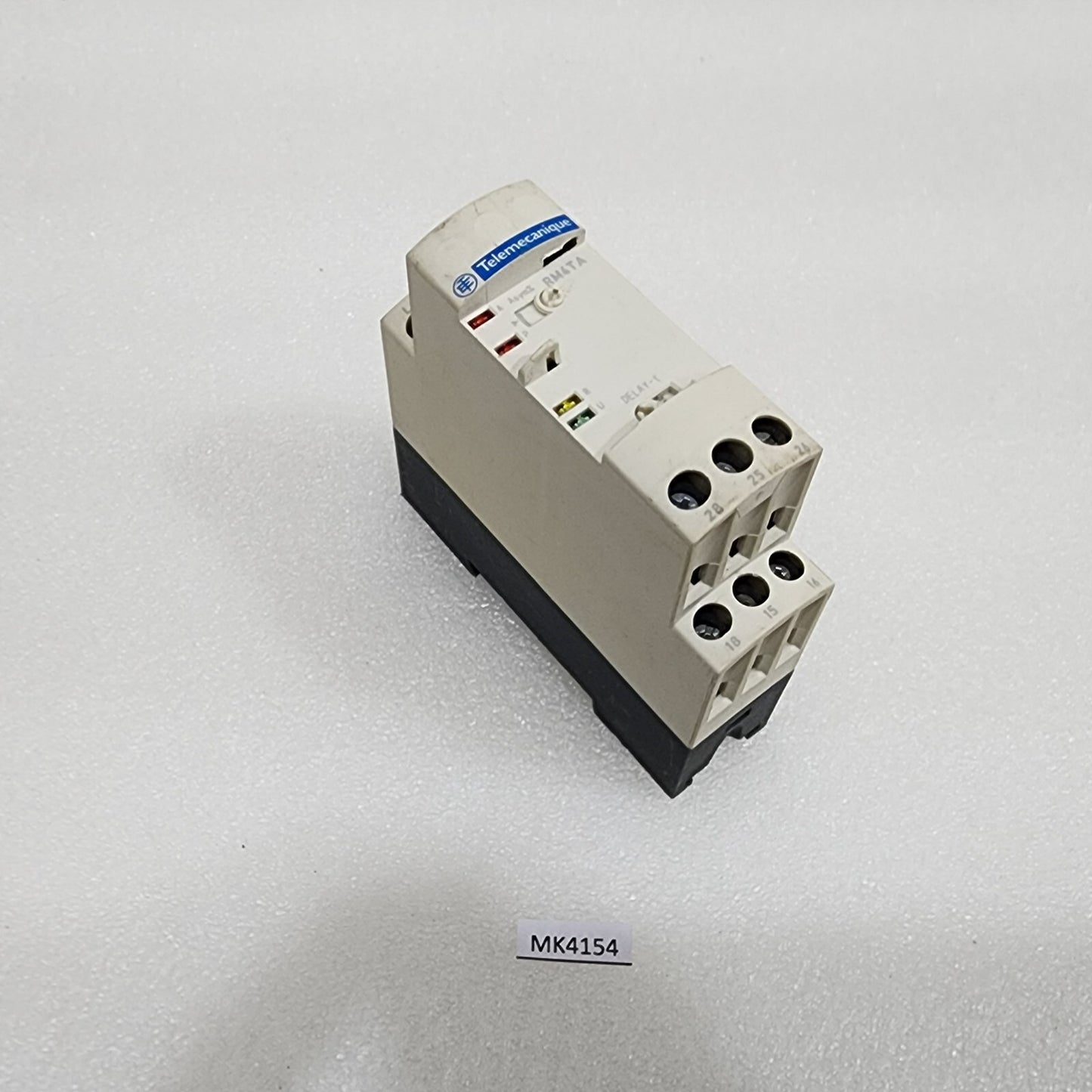 RM4TA32 3-PH NETWORK CONTROL RELAY 380-440V