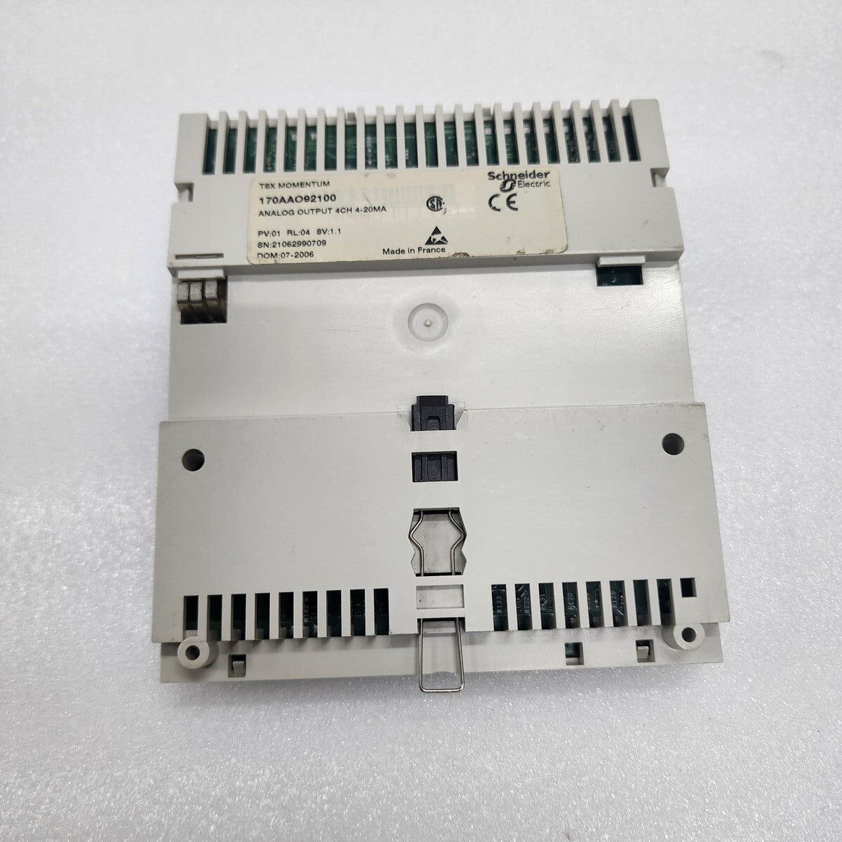 170ADO73050 I/O BASE MODULE 230VAC
