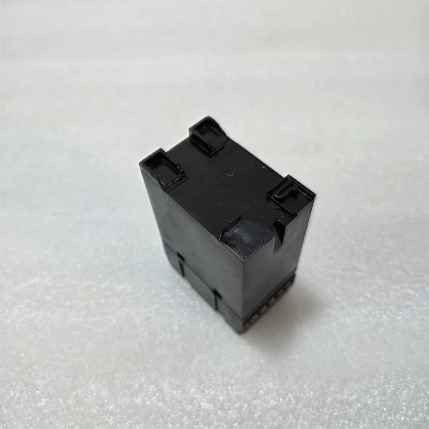 KUHNKE U1510.2 VOLTAGE MONITORING RELAY, 50–500V AC 24V DC BODY BROKEN WORKING