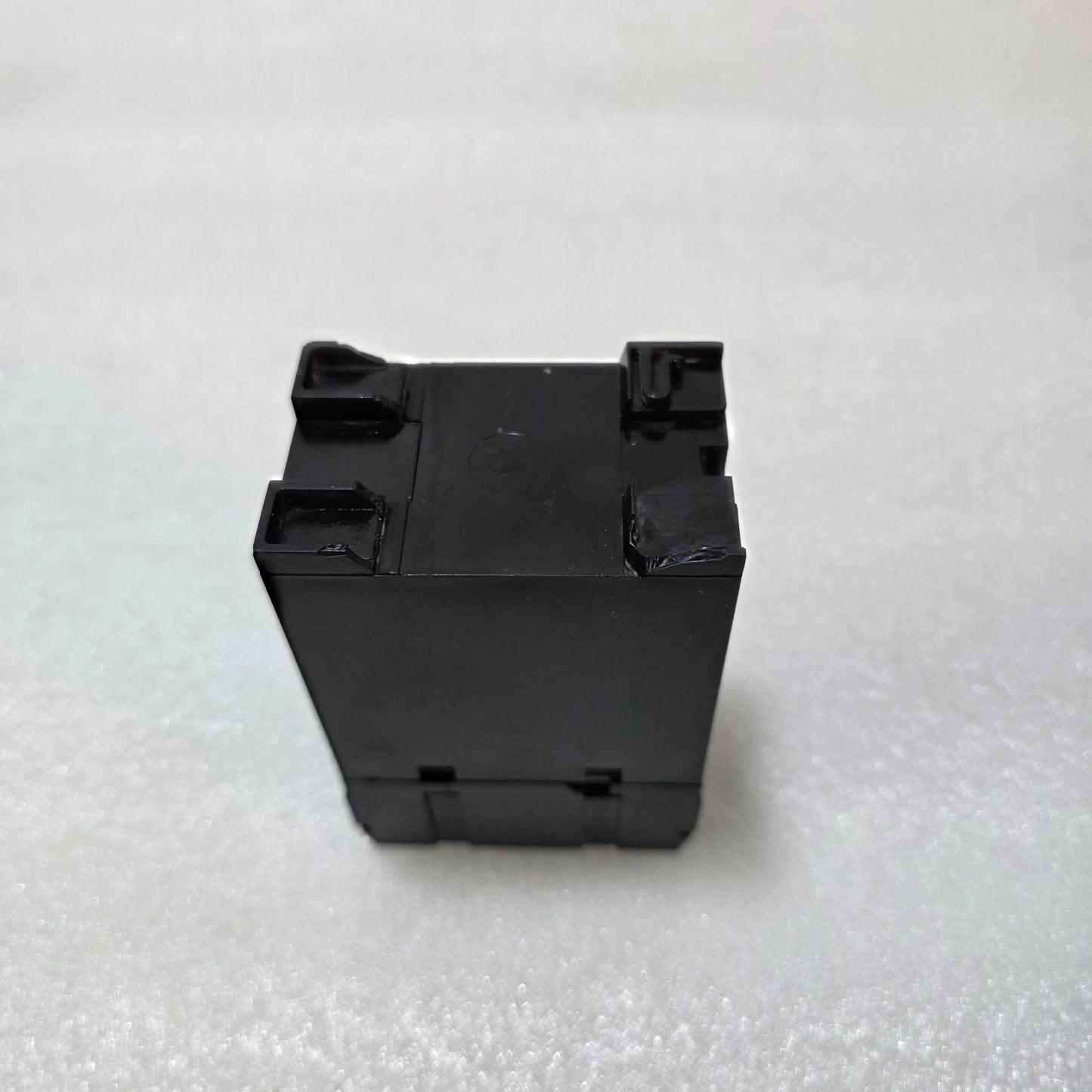 KUHNKE U1510.2 VOLTAGE MONITORING RELAY, 50–500V AC 24V DC BODY BROKEN WORKING