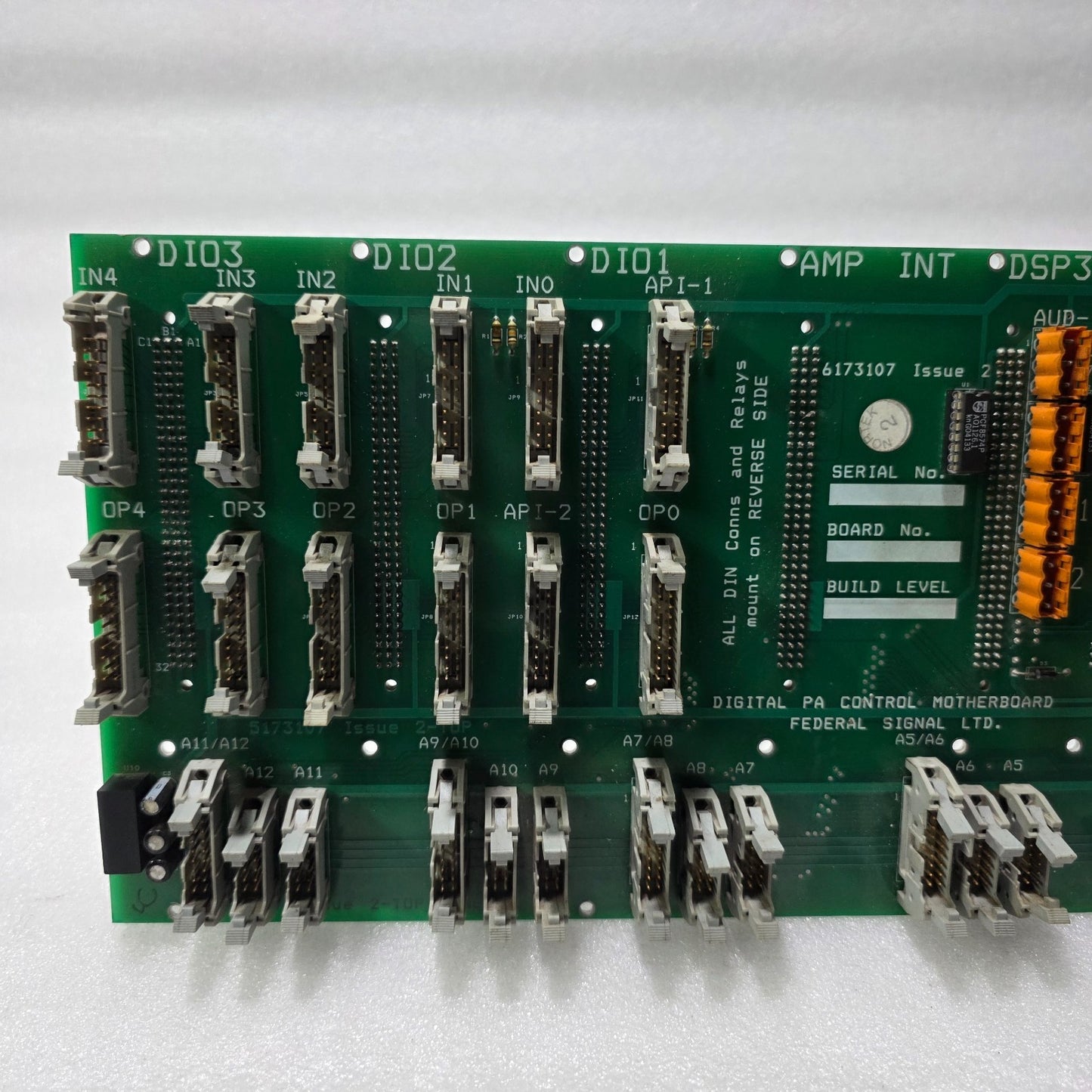 FEDERAL SIGNAL DIGITAL PA CONTROL MOTHERBOARD 6173107 ISSUE 2 A5/A6