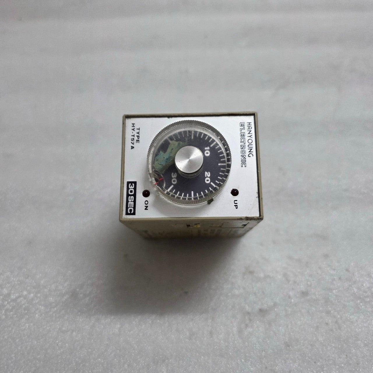 HANYOUNG HY-T57A SUPER TIMER / TIME DELAY RELAY AC110V/220V