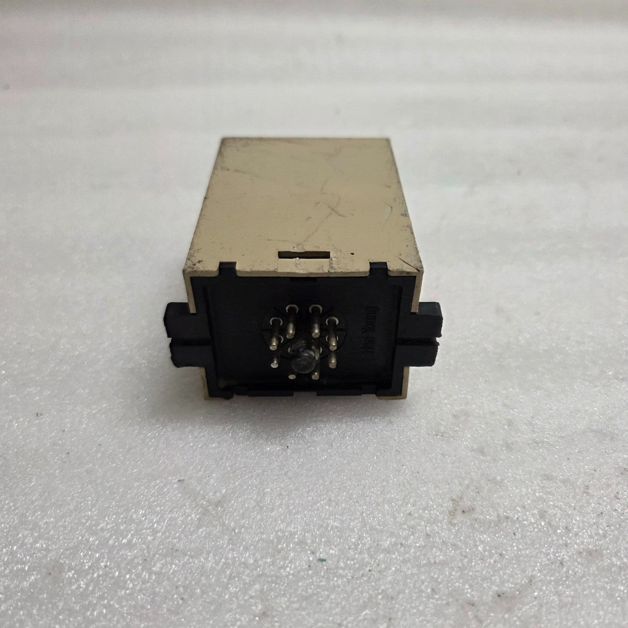 HANYOUNG HY-T57A SUPER TIMER / TIME DELAY RELAY AC110V/220V