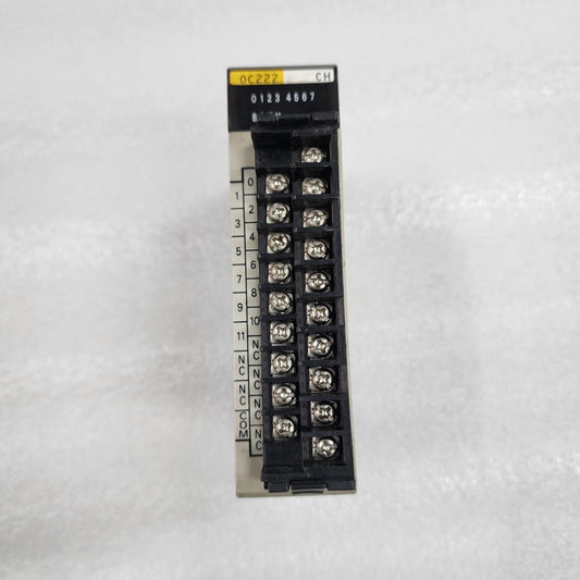 OMRON C200H-OC222 OUTPUT UNIT