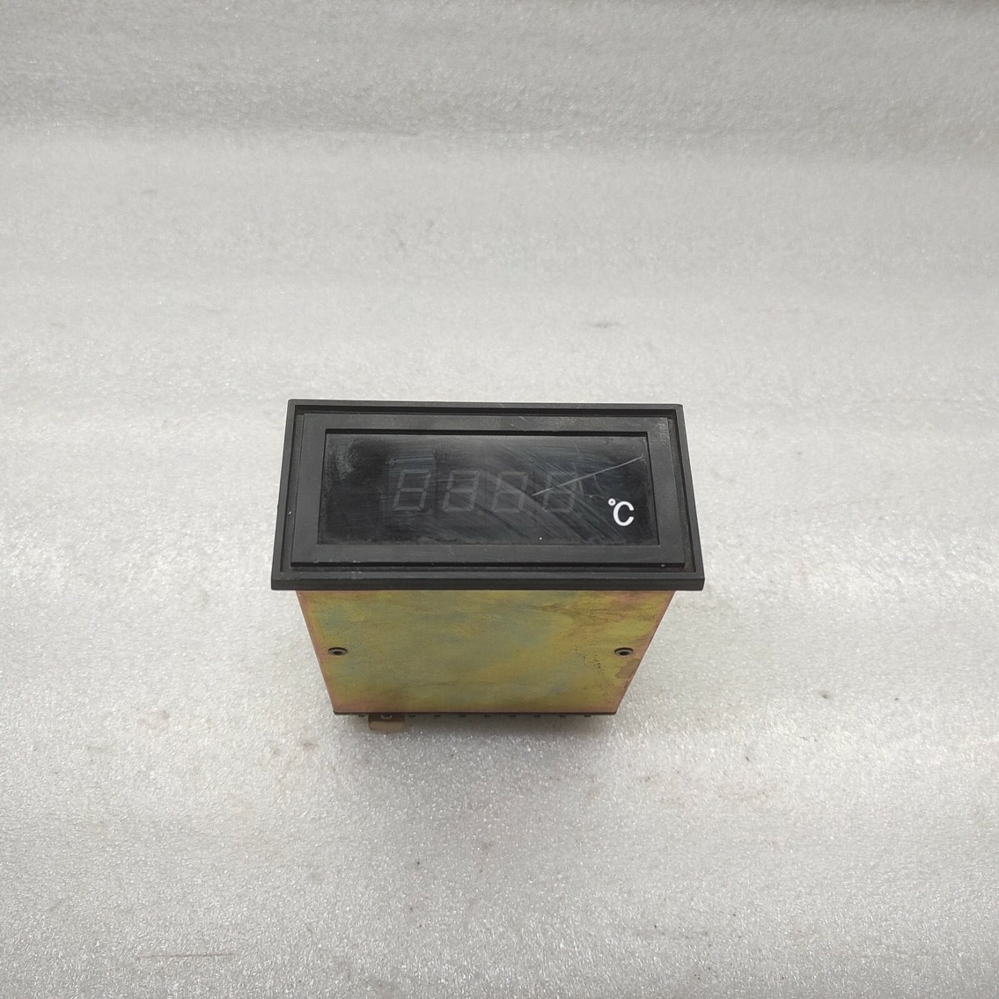 MURAYAMA DENKI DM-6042A DIGITAL THERMOMETER 90-125V