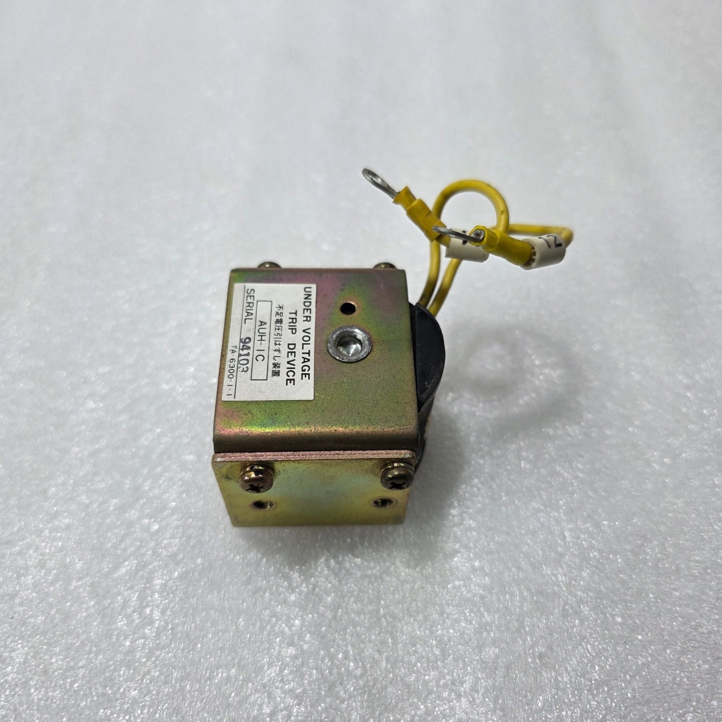 UNDER VOLTAGE TRIP DEVICE AUH-IC TA-6300-1-1 | INDUSTRIAL PROTECTION RELAY
