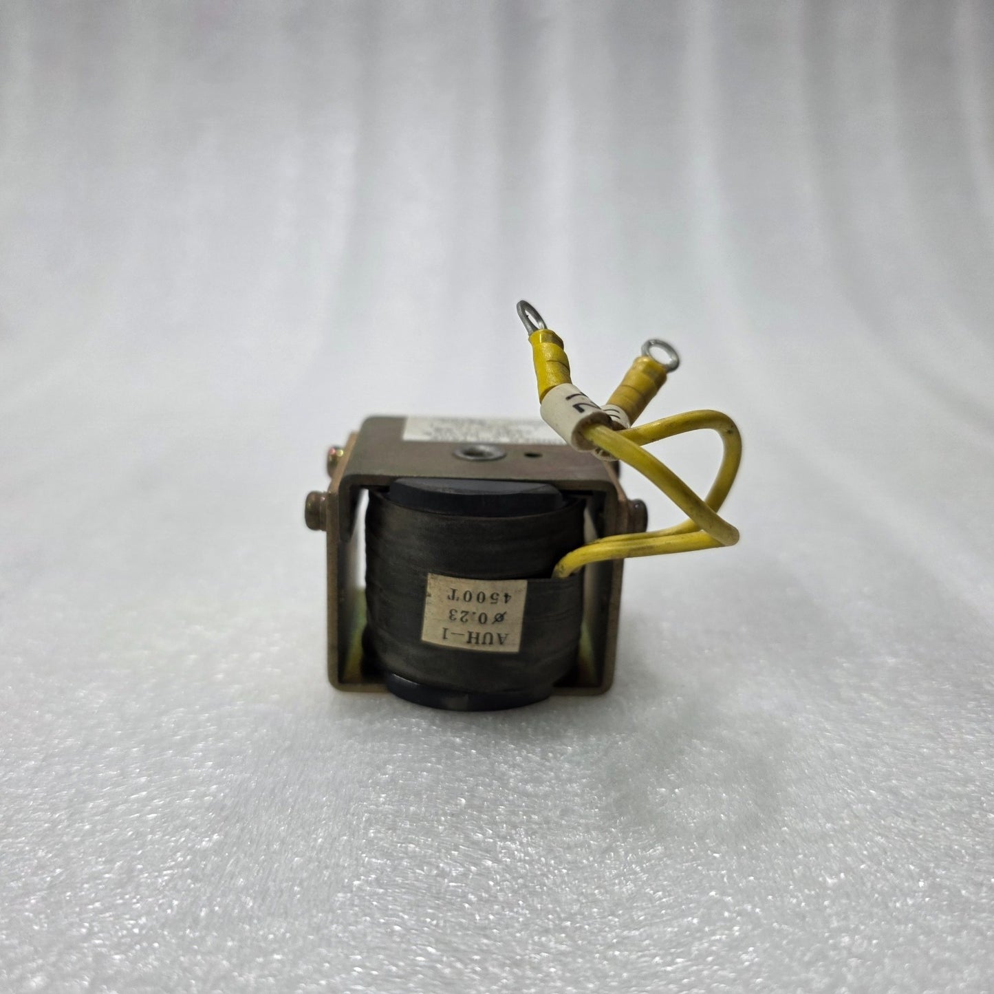 UNDER VOLTAGE TRIP DEVICE AUH-IC TA-6300-1-1 | INDUSTRIAL PROTECTION RELAY