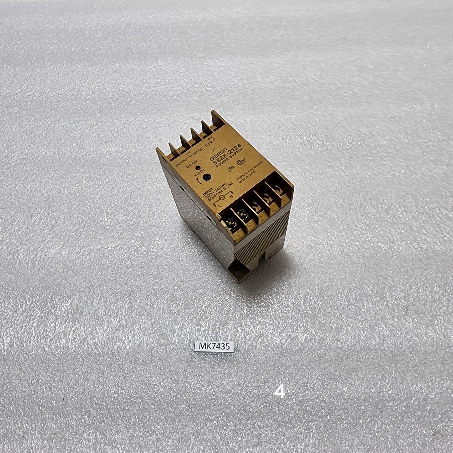 OMRON S82K-2124 POWER SUPPLY 24VDC 0.6A