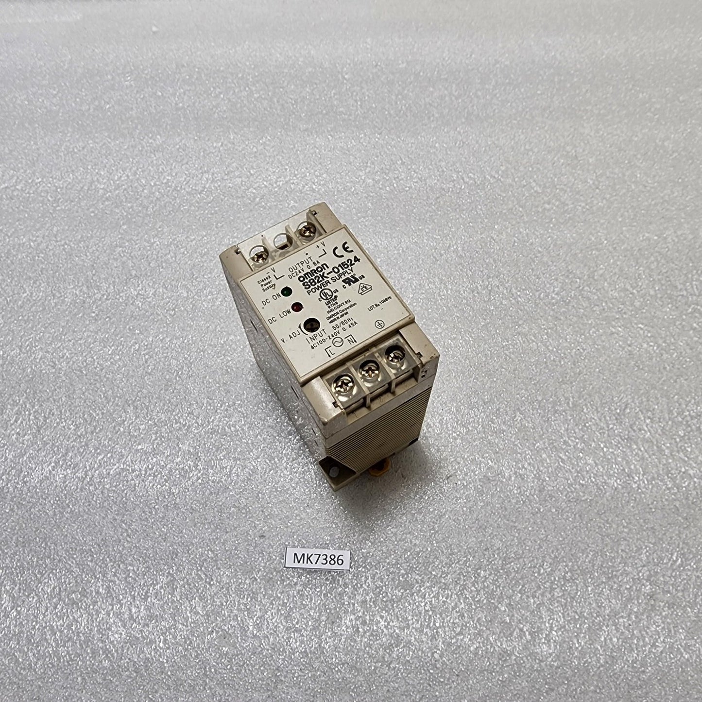 OMRON S82K-01524 POWER SUPPLY 24VDC 0.6A