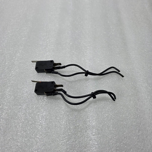 2 UNIT X OMRON V-21FL-1C8-G31 MICRO LIMIT SWITCH 21A 250VAC LOT OF 2 UNIT