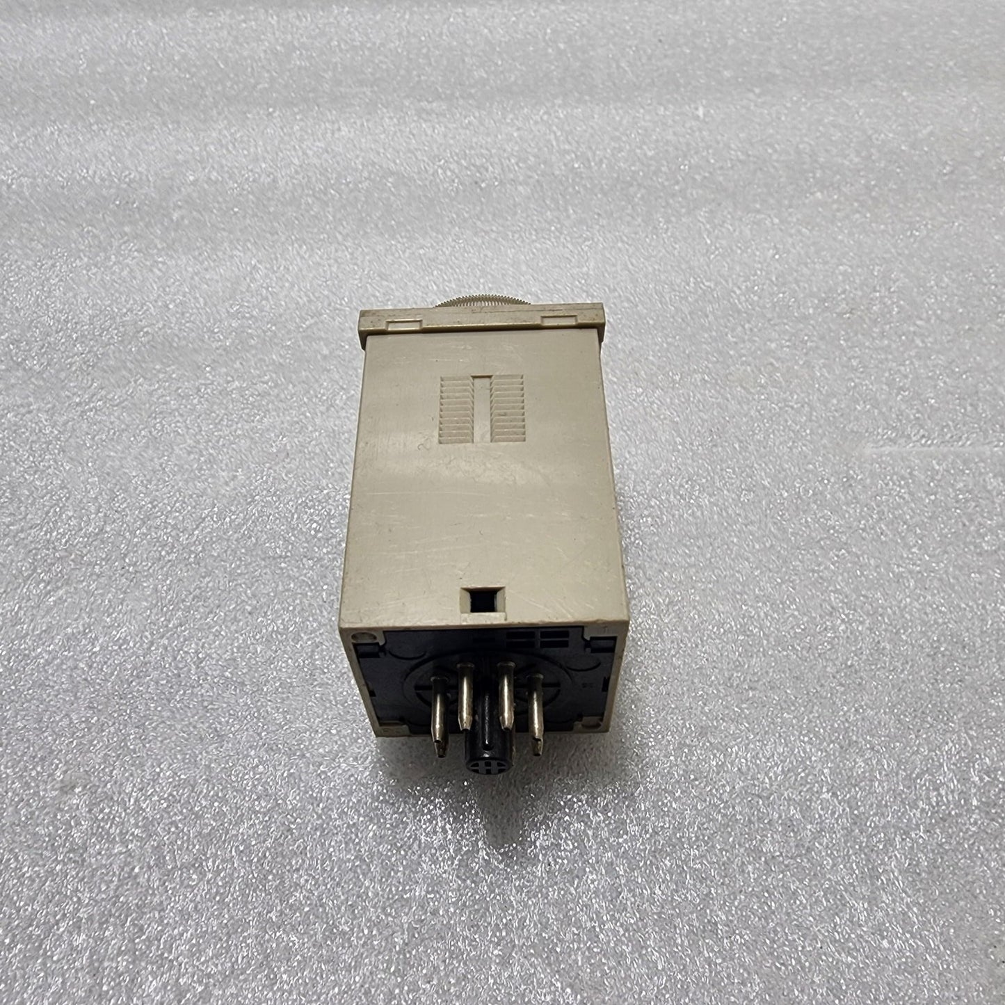 OMRON H3BA-N8H MULTIFUNCTION TIMER 24VDC LOT OF 3 UNIT