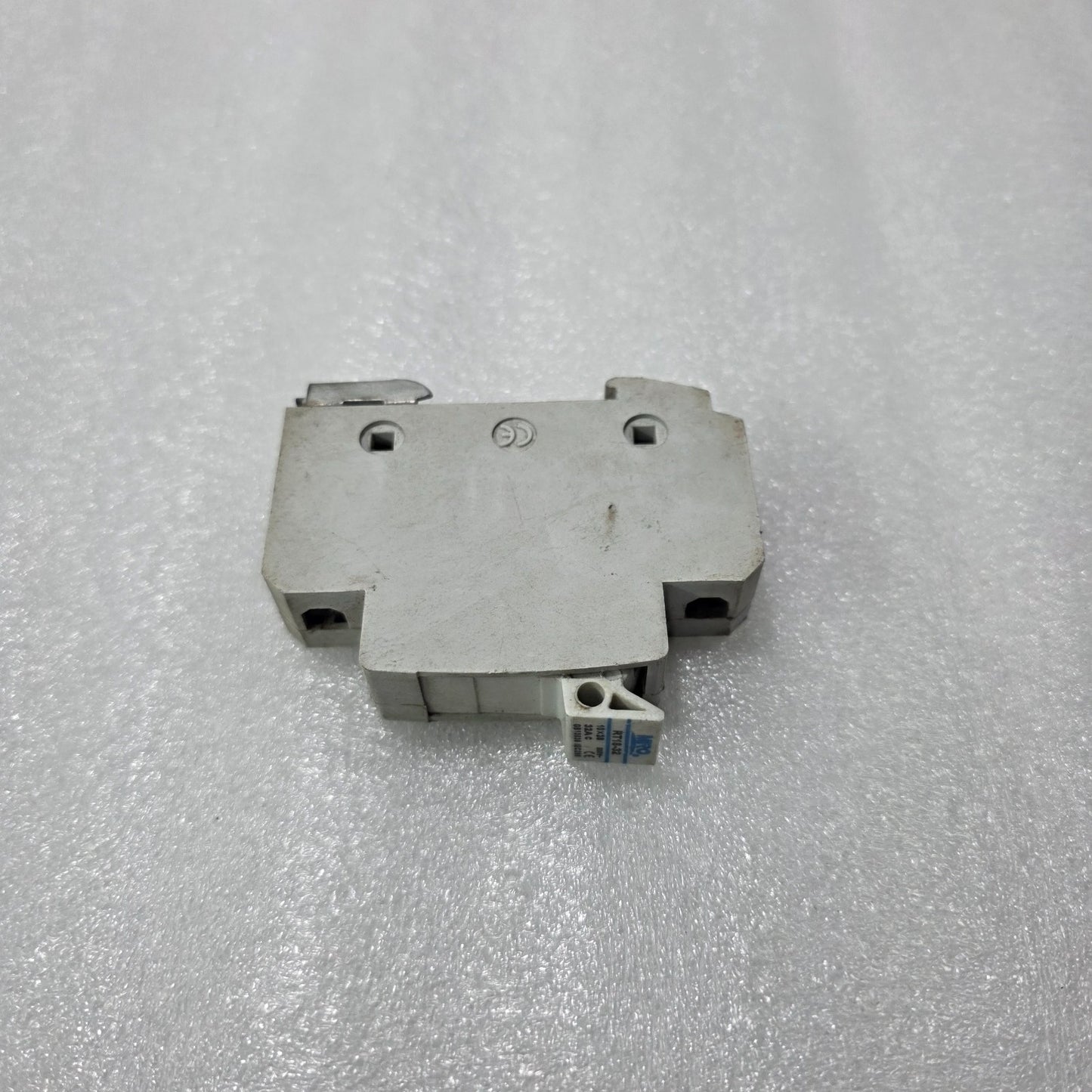MRO RT18-32 FUSE HOLDER 10X38 32A 500V DIN RAIL MOUNT IEC269 INDUSTRIAL FUSE BAS
