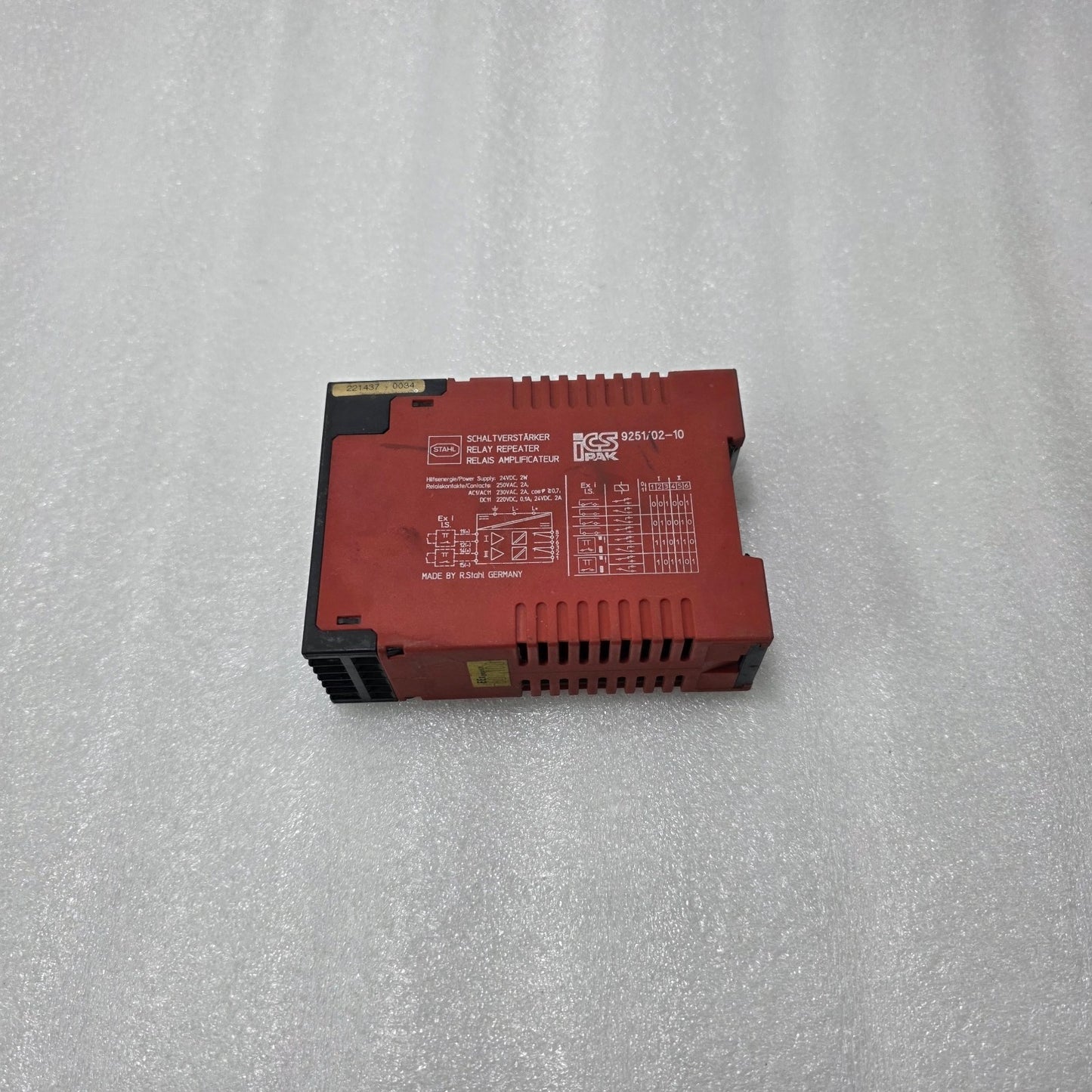 R. STAHL ICS PAK 9251/02-10 RELAY REPEATER | INTRINSICALLY SAFE BARRIER | 24VDC