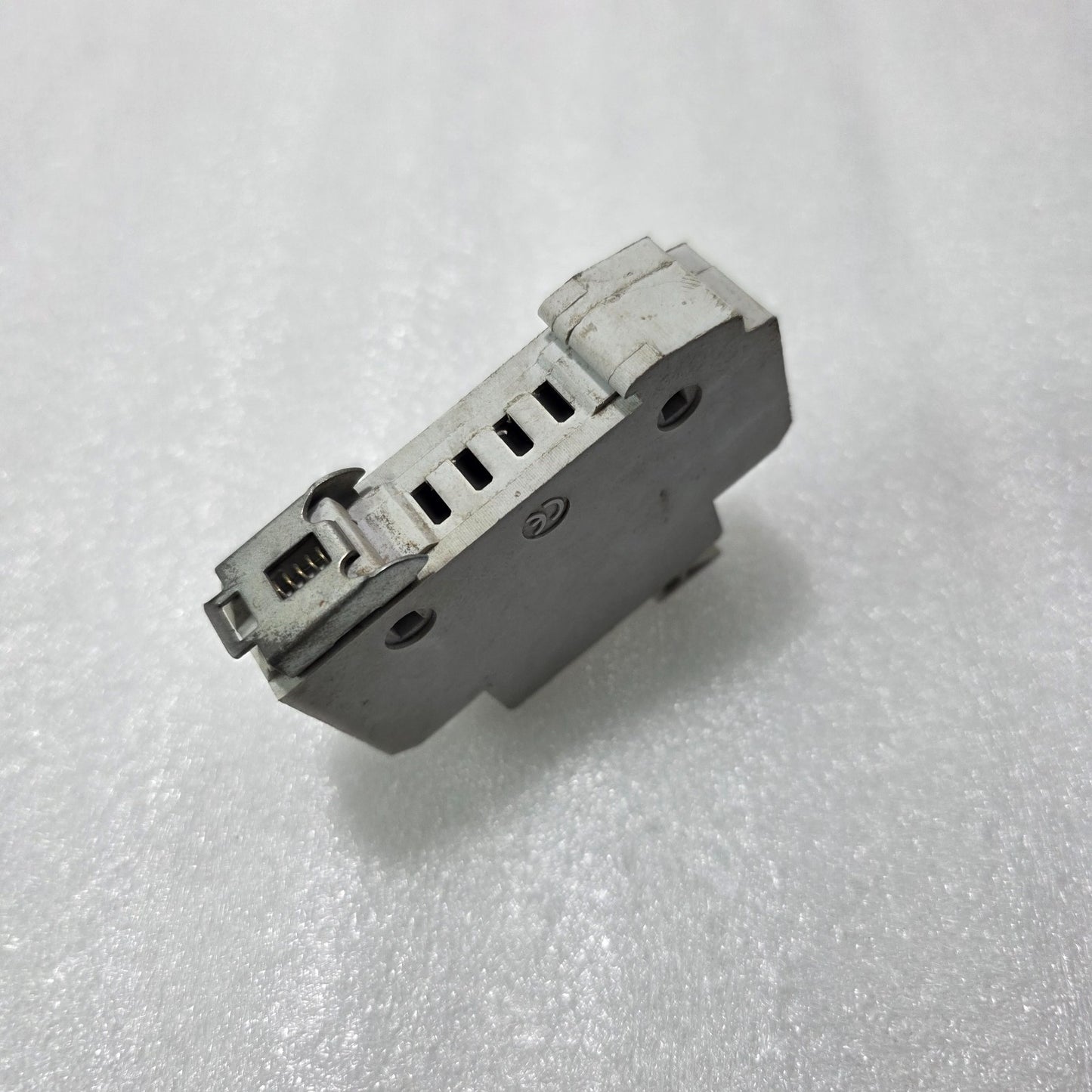 MRO RT18-32 FUSE HOLDER 10X38 32A 500V DIN RAIL MOUNT IEC269 INDUSTRIAL FUSE BAS