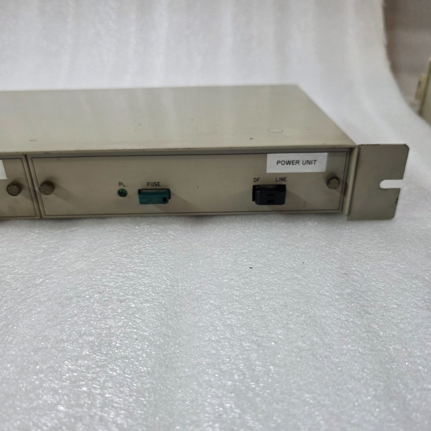 INDUSTRIAL RACK MOUNT HYBRID UNIT & POWER UNIT MODULE WITH FUSE, LINE INTERFACE