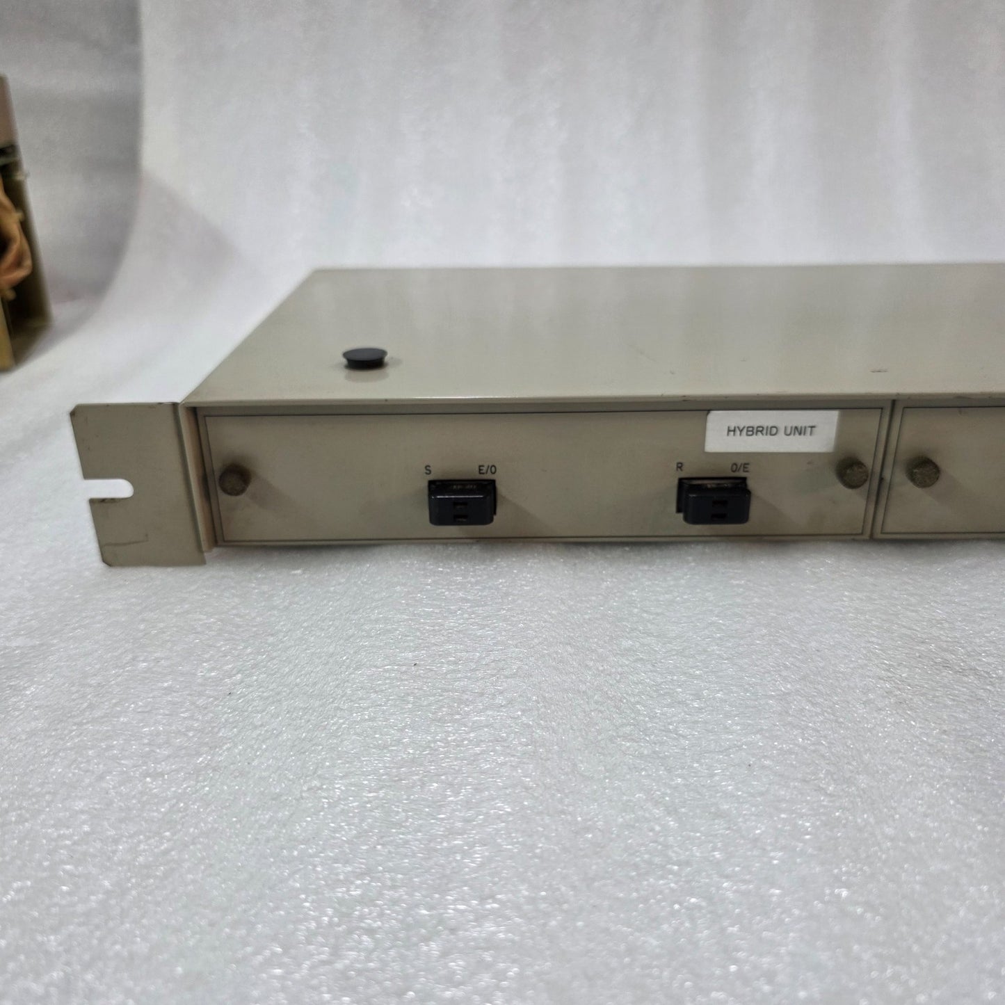 INDUSTRIAL RACK MOUNT HYBRID UNIT & POWER UNIT MODULE WITH FUSE, LINE INTERFACE