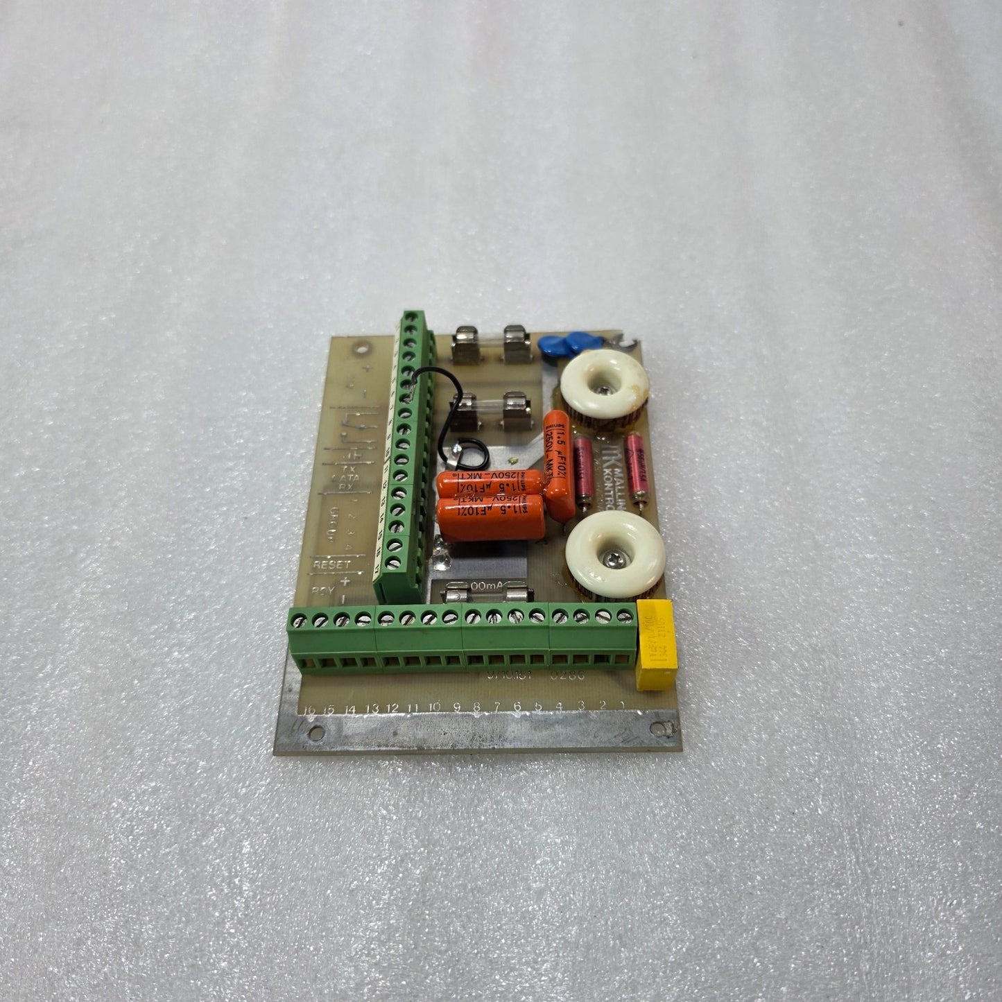 INDUSTRIAL ELECTRICAL CONNECTOR HOUSING 9710.151 0286 | MULTI-PIN TERMINAL BLOCK