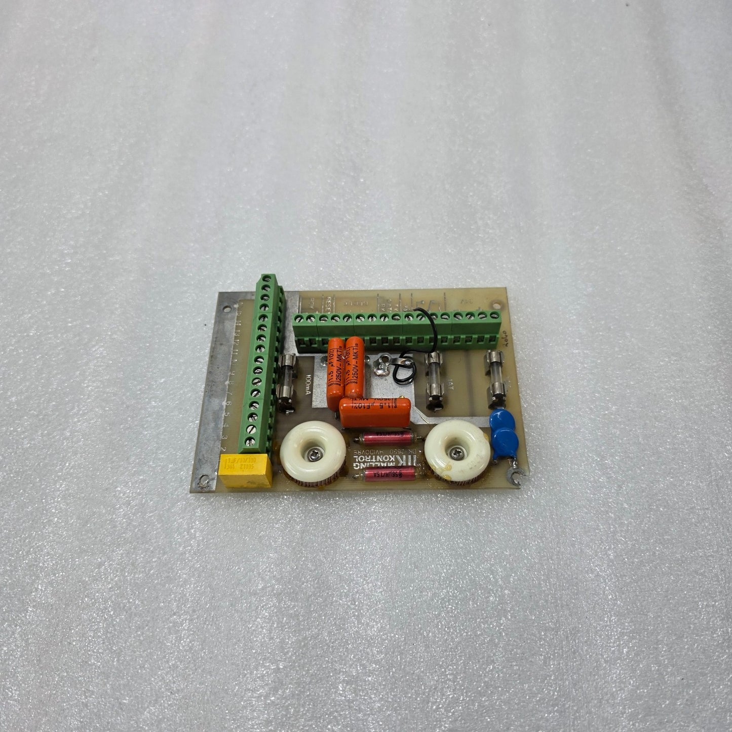INDUSTRIAL ELECTRICAL CONNECTOR HOUSING 9710.151 0286 | MULTI-PIN TERMINAL BLOCK