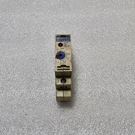 TELEMECANIQUE RE1-LA00A ON DELAY TIMER