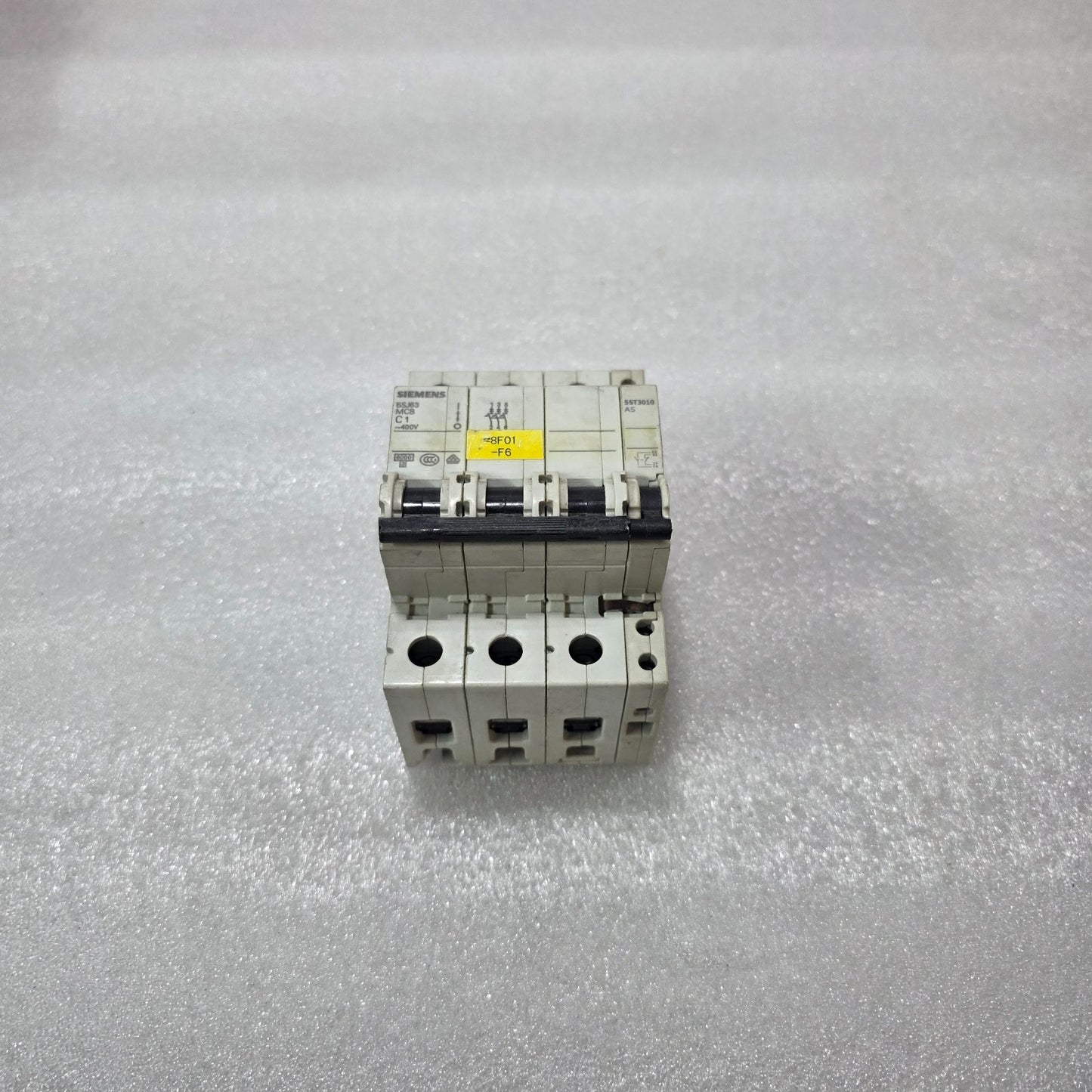 SIEMENS 5SJ63 C1 3 POLE MCB 1A 400V MINIATURE CIRCUIT BREAKER WITH AUXILIARY CON